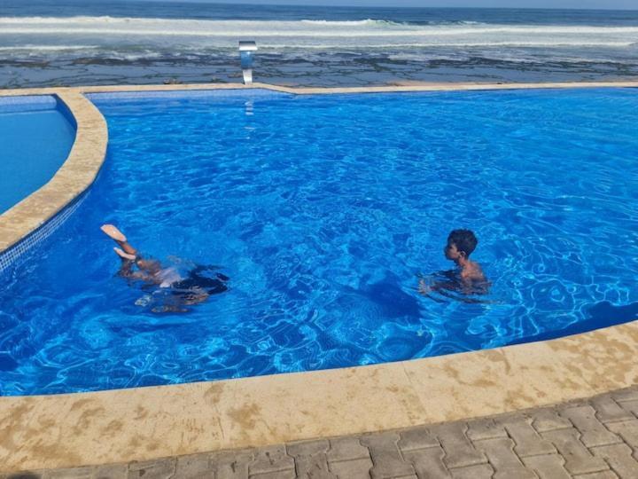 Appartement De Luxe Front Mer A Dar Bouaaza Dar Bouazza Eksteriør billede